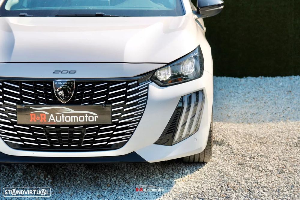 Peugeot 208 1.2 Hybrid Allure e-DCS6 - 7