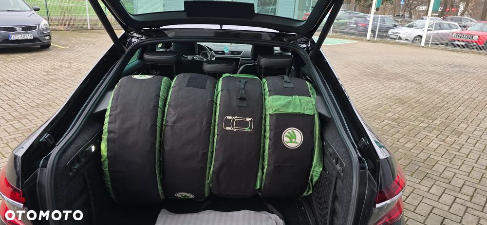 Skoda Superb 2.0 TDI L&K DSG - 13