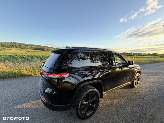 Jeep Grand Cherokee - 6