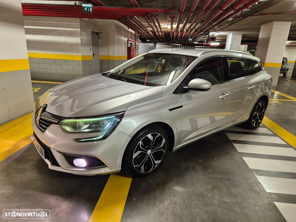 Renault Mégane Sport Tourer ENERGY dCi 110 EXPERIENCE - 1