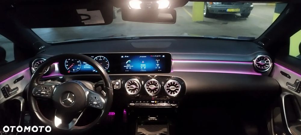 Mercedes-Benz CLA 220 4-Matic AMG Line 7G-DCT - 7