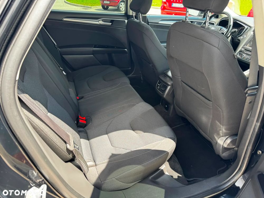 Ford Mondeo 2.0 TDCi STart-Stopp Titanium - 24