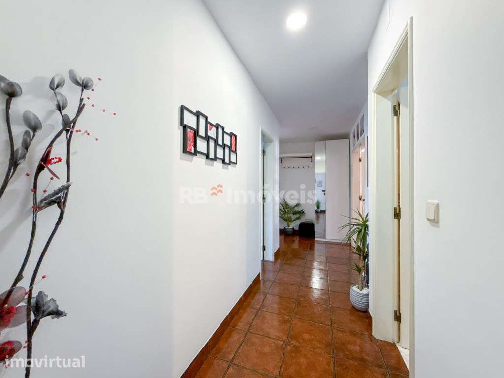 Apartamento T3 c/ Terraço e Garagem - Cardal, Vila Nova da Barquinha - Grande imagem: 5/36