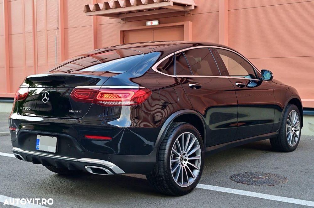 Mercedes-Benz GLC Coupe 300 4MATIC - 5