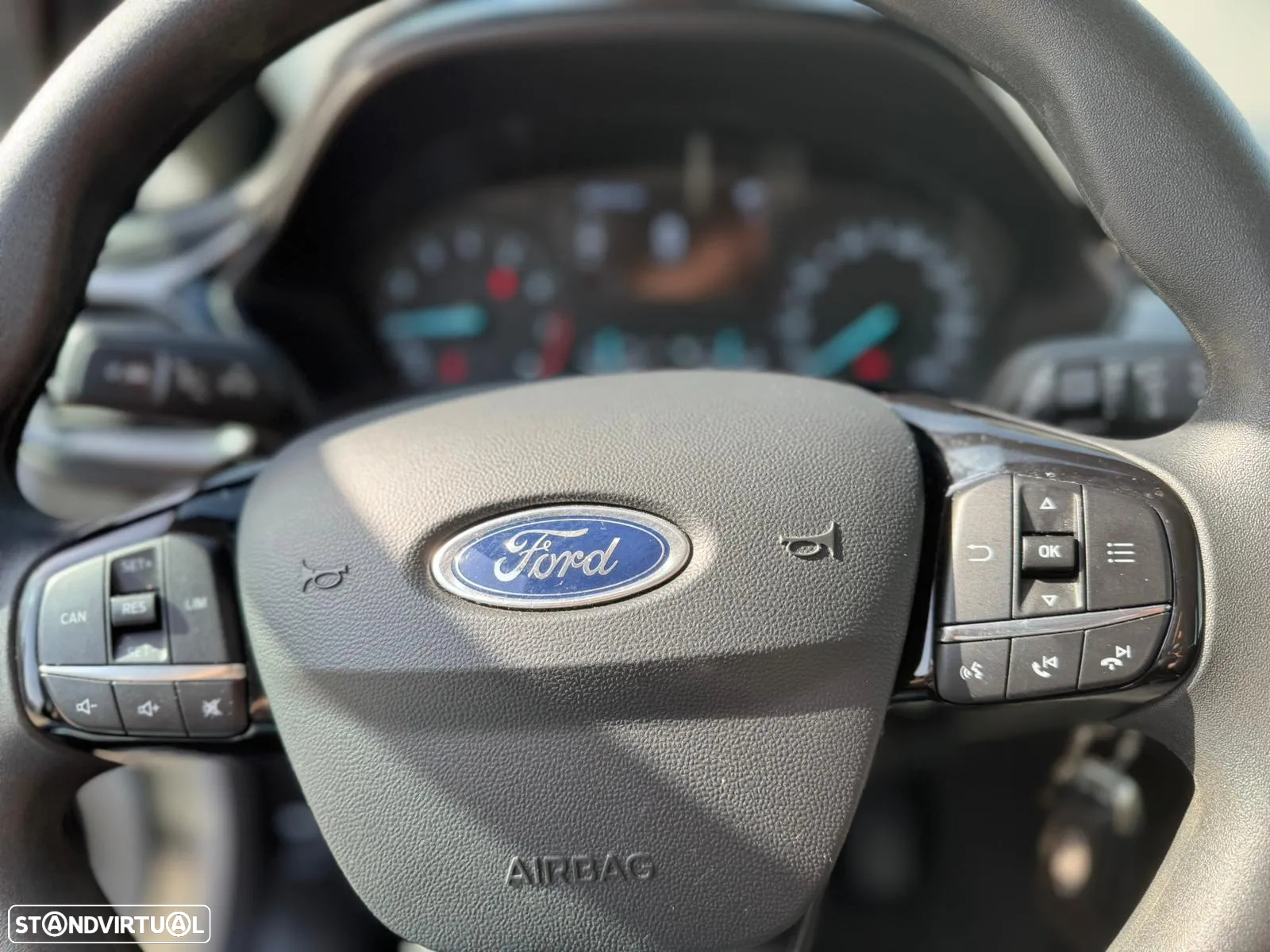 Ford Fiesta - 9