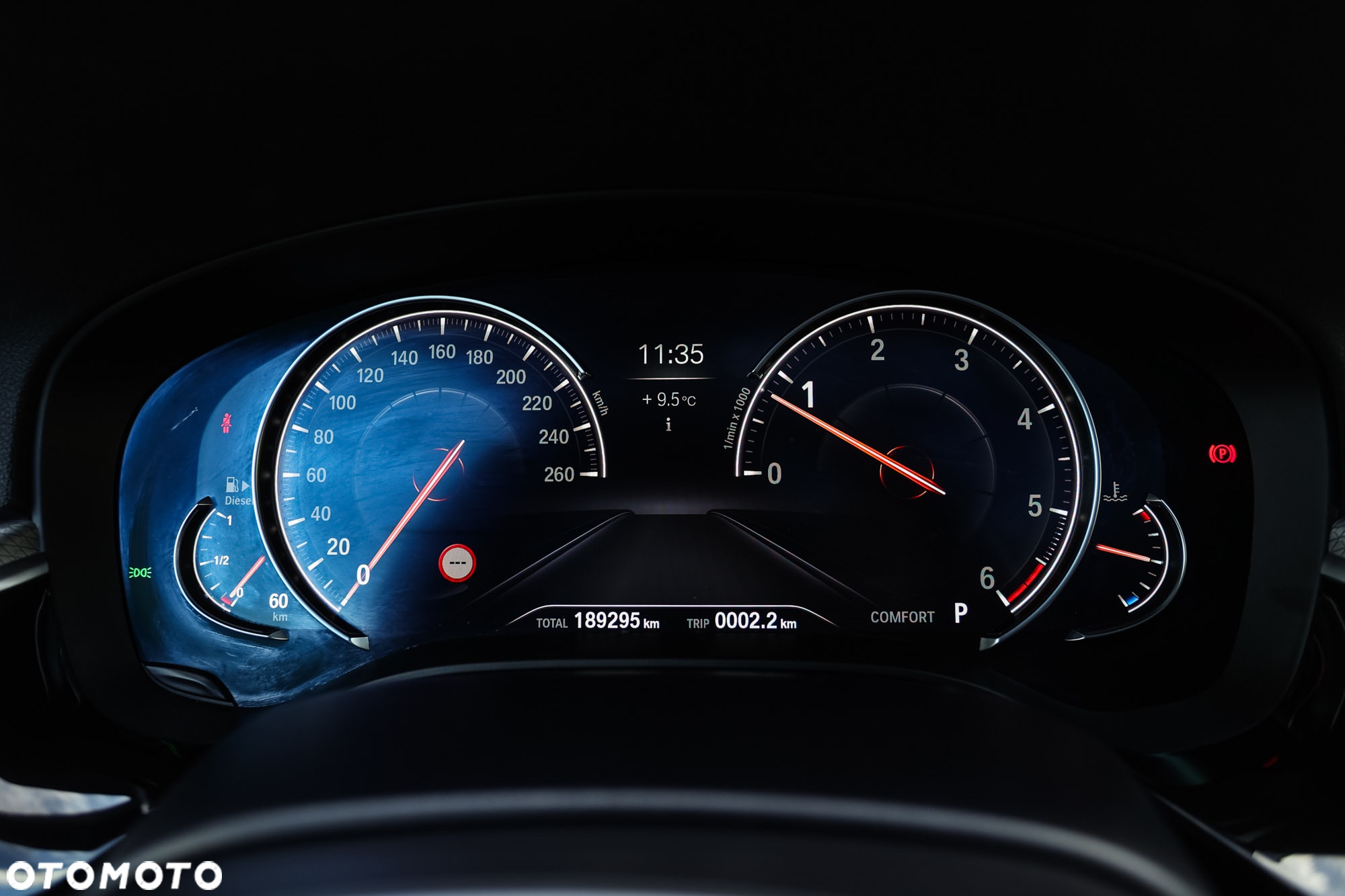BMW Seria 5 520d xDrive Touring M Sport Edition - 32