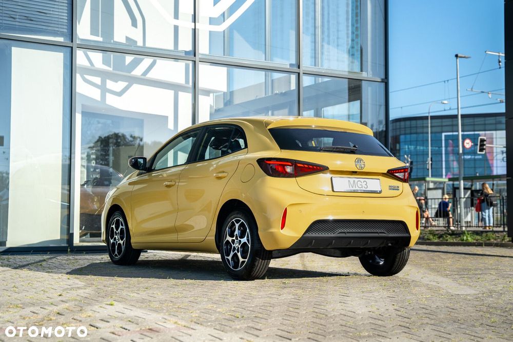 MG MG3 - 6