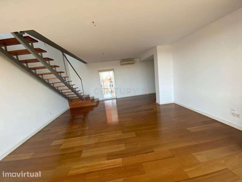 Apartamento, 160 m², Algés, Linda-a-Velha e Cruz Quebrada-Dafundo - Grande imagem: 3/30