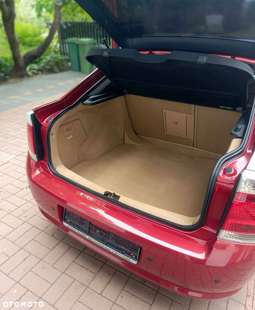 Opel Vectra 1.8 Cosmo Plus - 18
