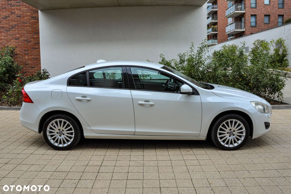 Volvo S60 - 5
