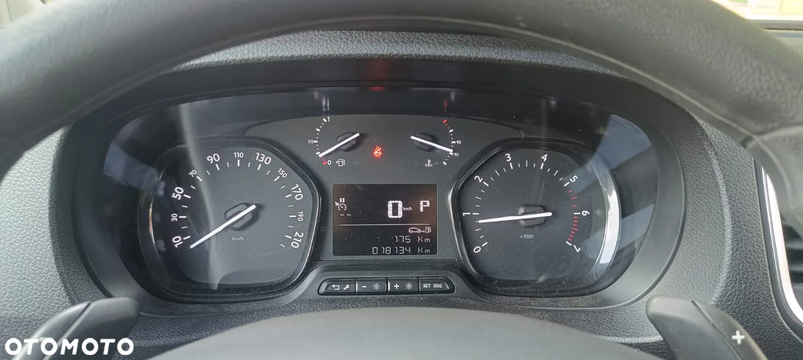 Toyota ProAce 2.0 D-4D Long 3,0t (bryg.) - 16
