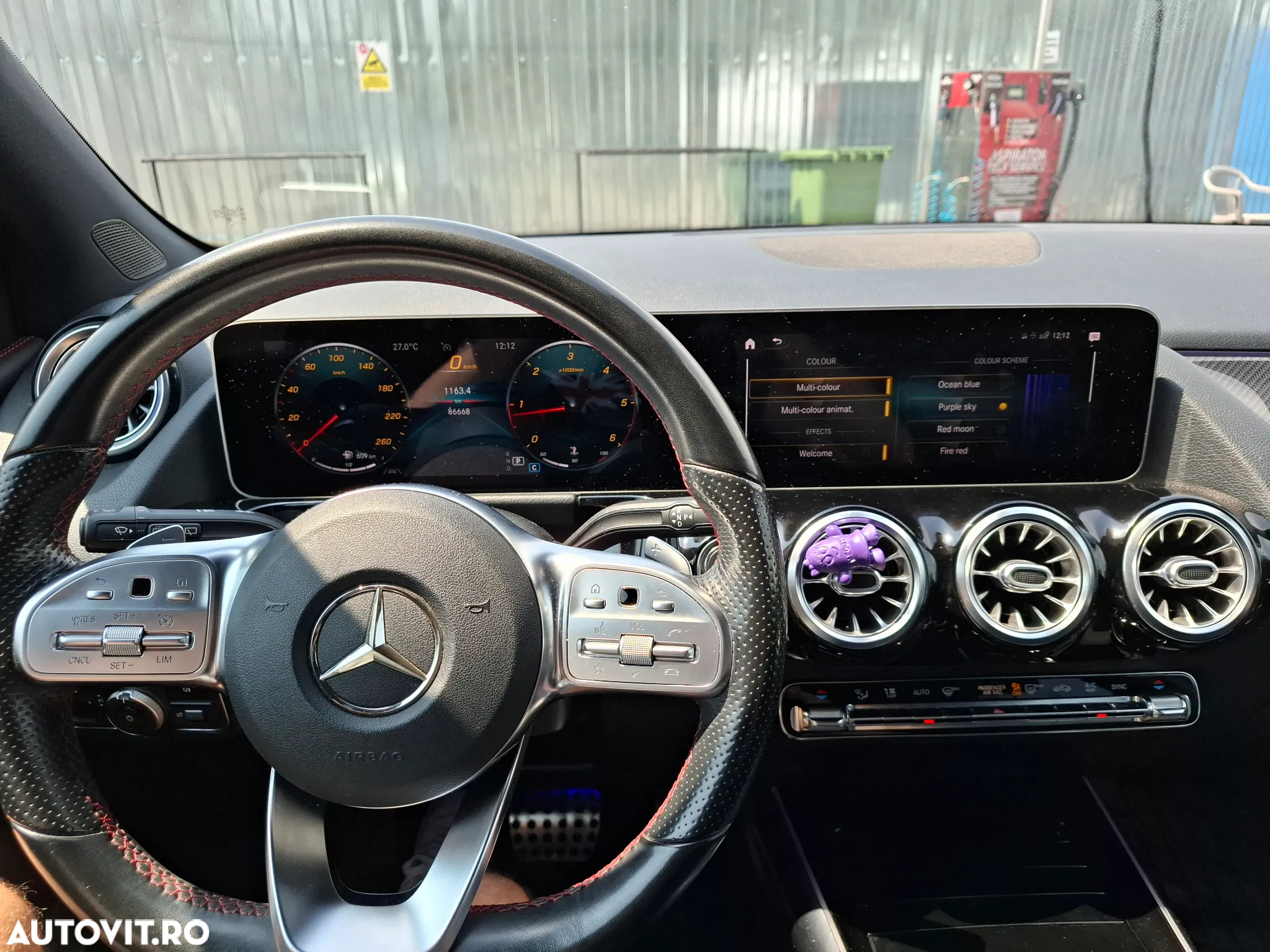 Mercedes-Benz B 200 d - 12