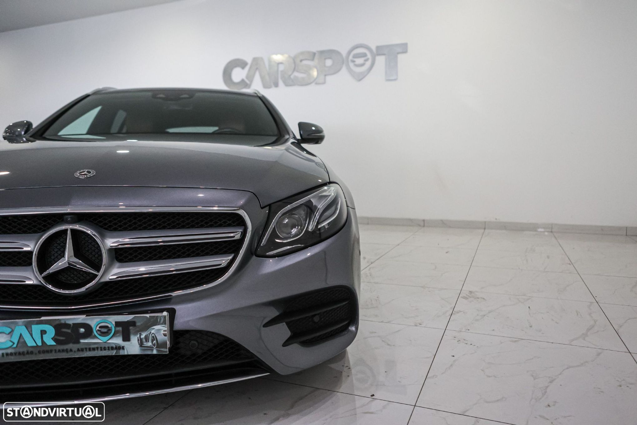 Mercedes-Benz E 300 de AMG Line - 2