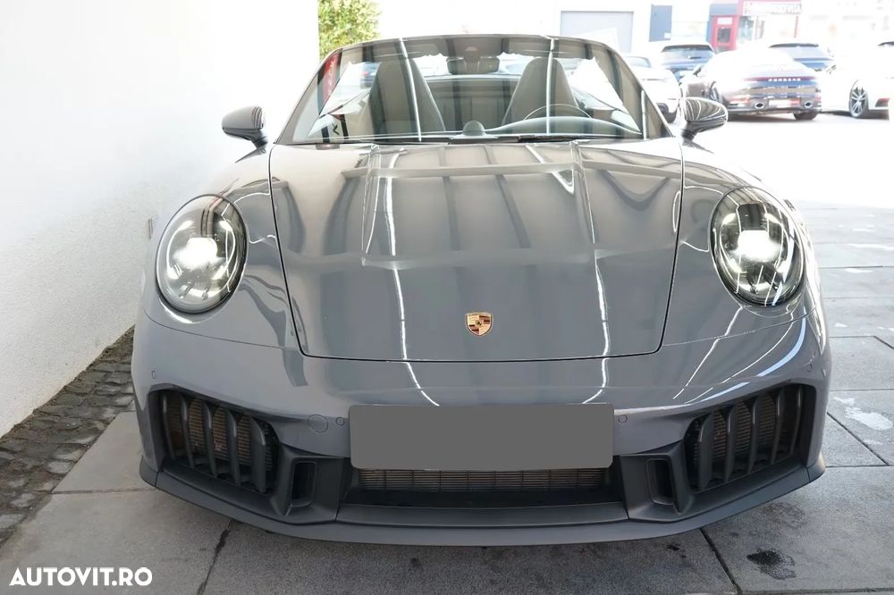 Porsche 911 Carrera GTS T-Hybrid - 4