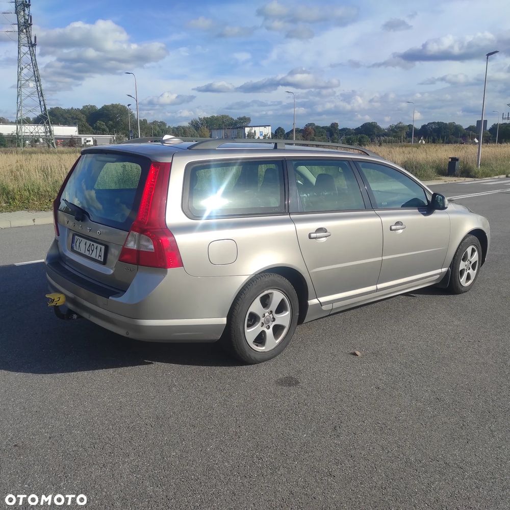 Volvo V70 2.0 Momentum - 3