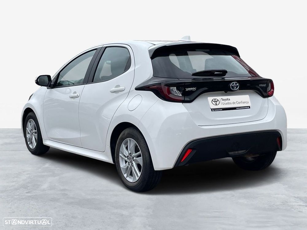 Toyota Yaris foto 2