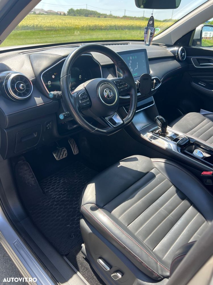 MG EHS 1.5 T-GDi AT PHEV Exclusive - 11