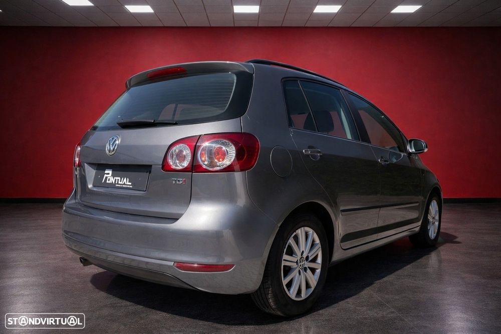 VW Golf Plus 1.6 TDi DPF Highline - 4