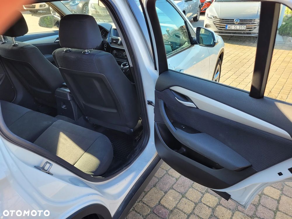 BMW X1 sDrive20d EfficientDynamics - 11