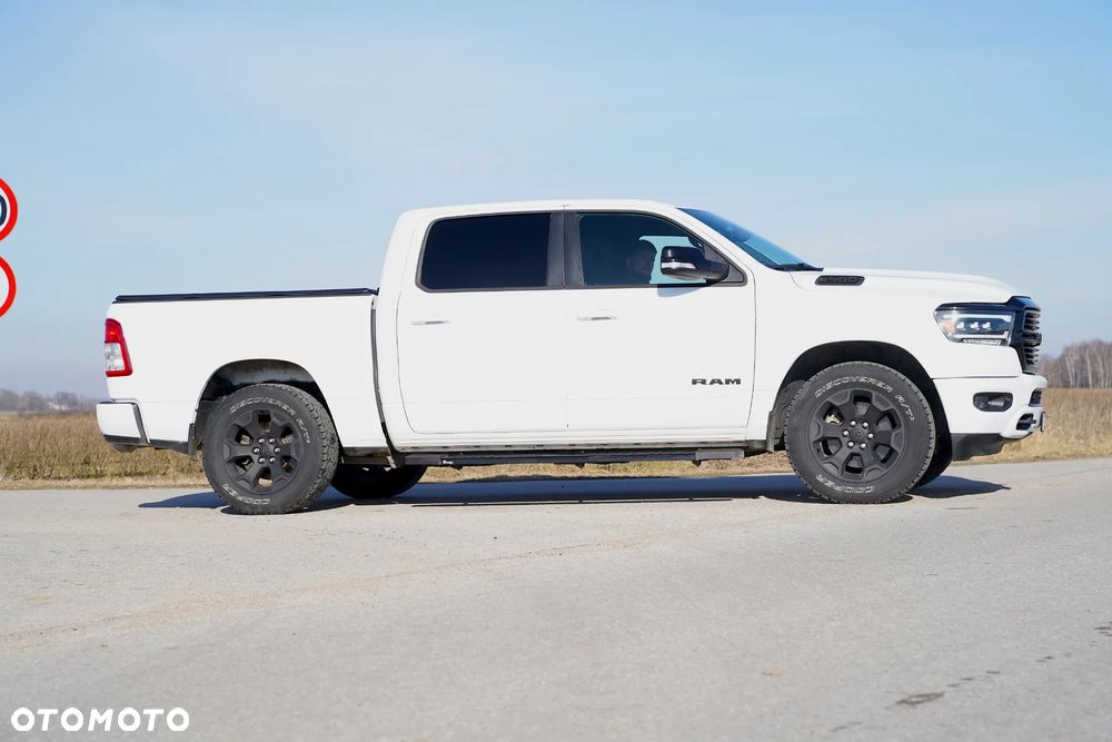 RAM 1500 5.7 Crew Cab Bighorn - 10