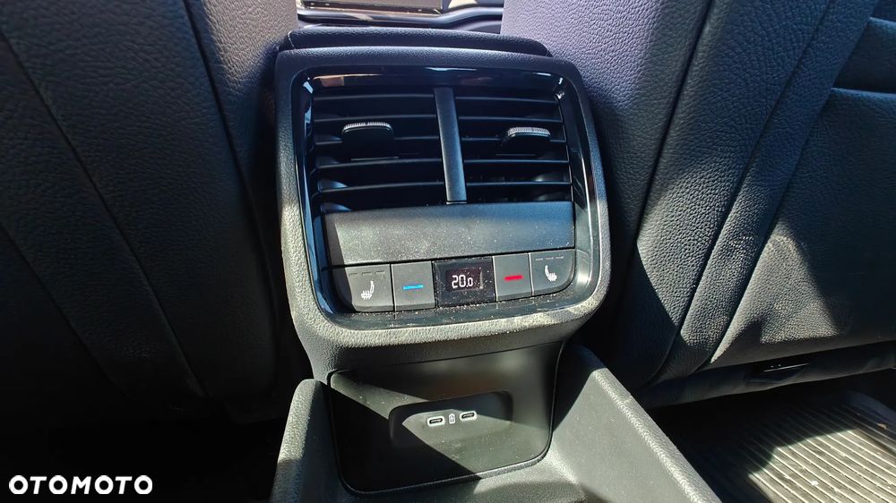 Skoda Octavia 1.5 TSI mHEV Sportline DSG - 11