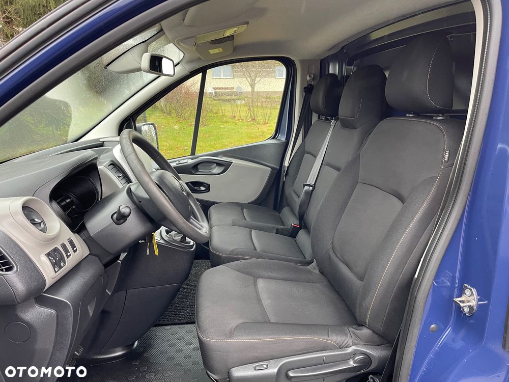 Renault Trafic - 20