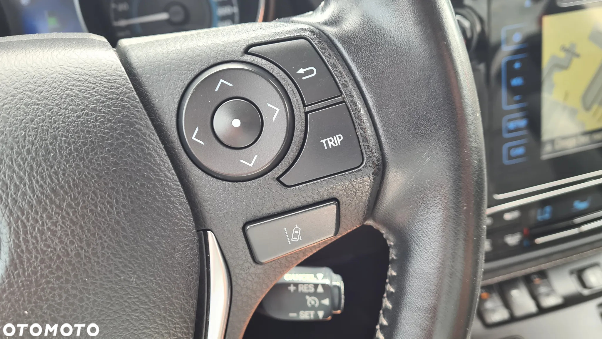 Toyota Auris - 11