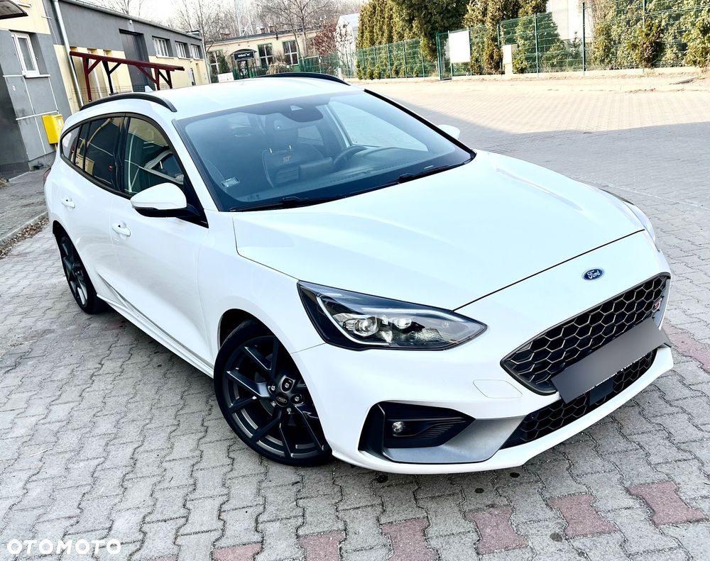 Ford Focus - 22