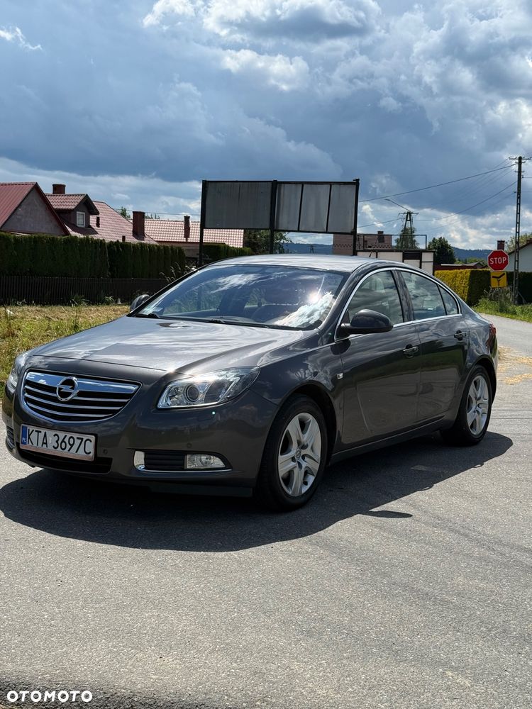 Opel Insignia 1.8 - 1
