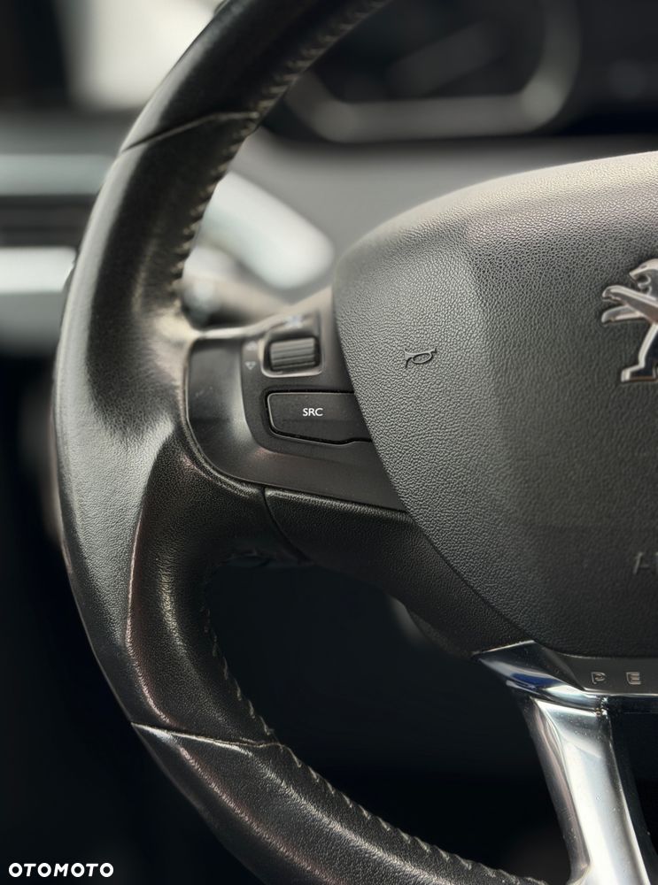 Peugeot 2008 1.2 Pure Tech Access - 16