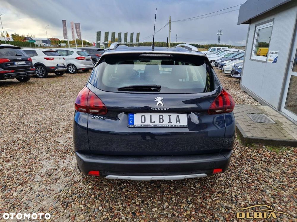 Peugeot 2008 - 4