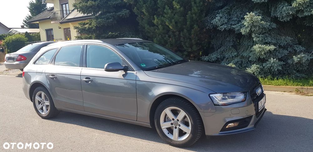 Audi A4 Avant 2.0 TDI DPF quattro Attraction - 9