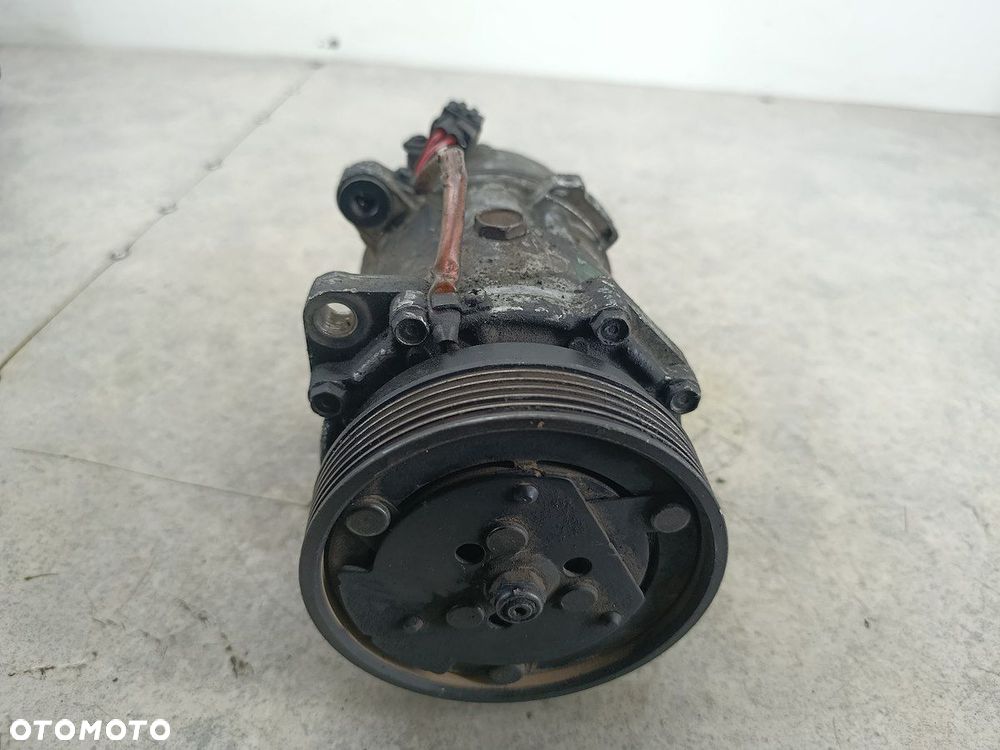 POMPA, SPRĘŻARKA KLIMATYZACJI VW GOLF III 1H0820803D SD7V16  SANDEN 1.9 TDI - 5
