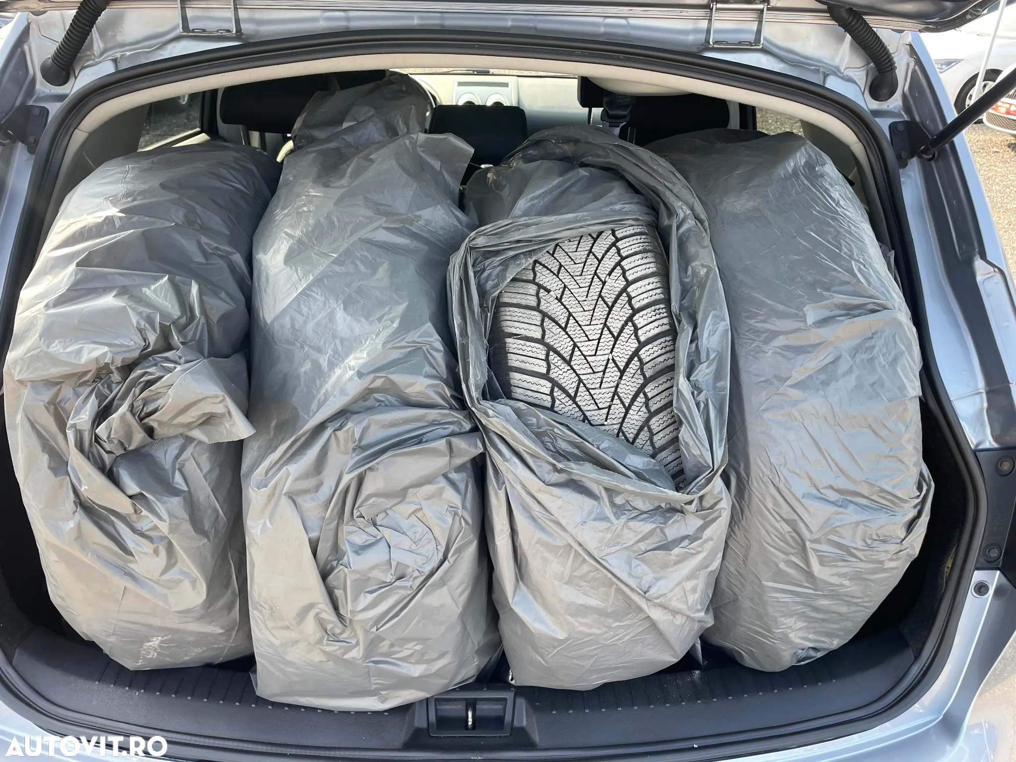 Nissan Qashqai 2.0 DCI 4 x 4 DPF Aut acenta - 22