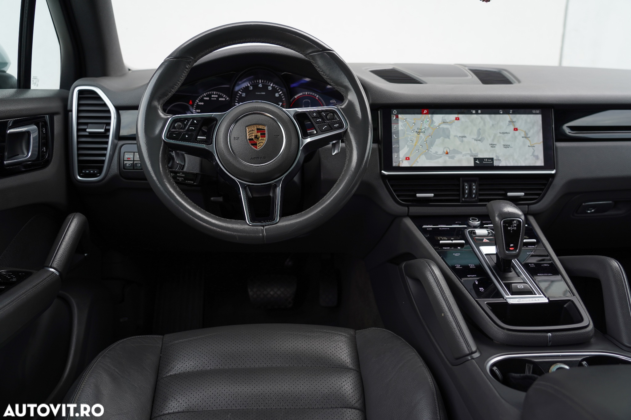 Porsche Cayenne Coupe Standard - 15
