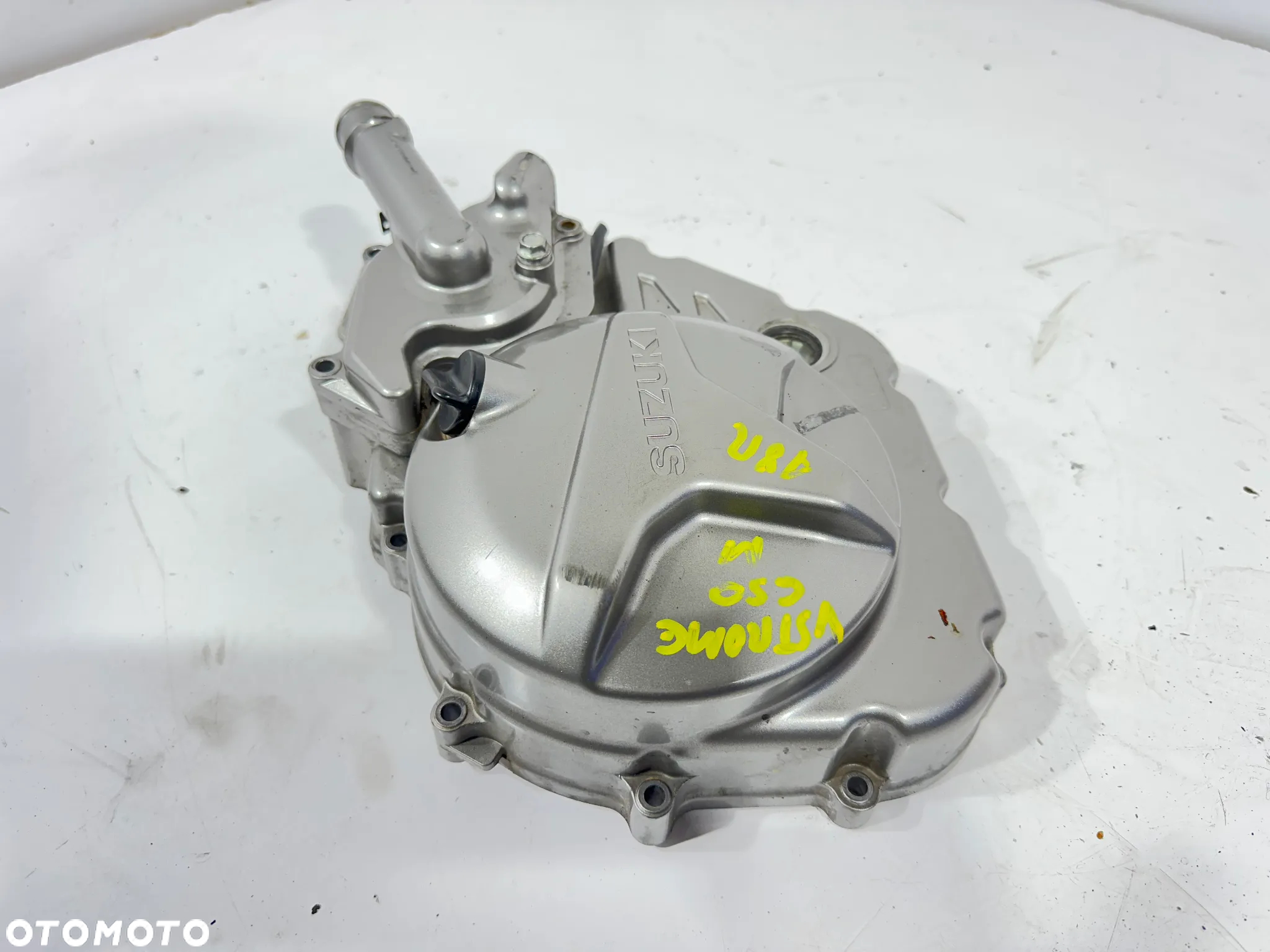 Dekiel pokrywa silnika prawa Suzuki V strom V-Strome 650 18-22r. - 4