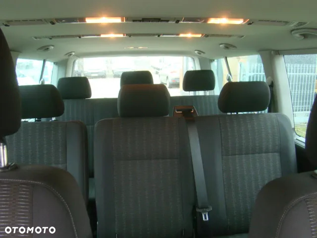 Volkswagen Transporter - 16