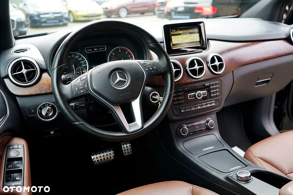 Mercedes-Benz Klasa B - 23