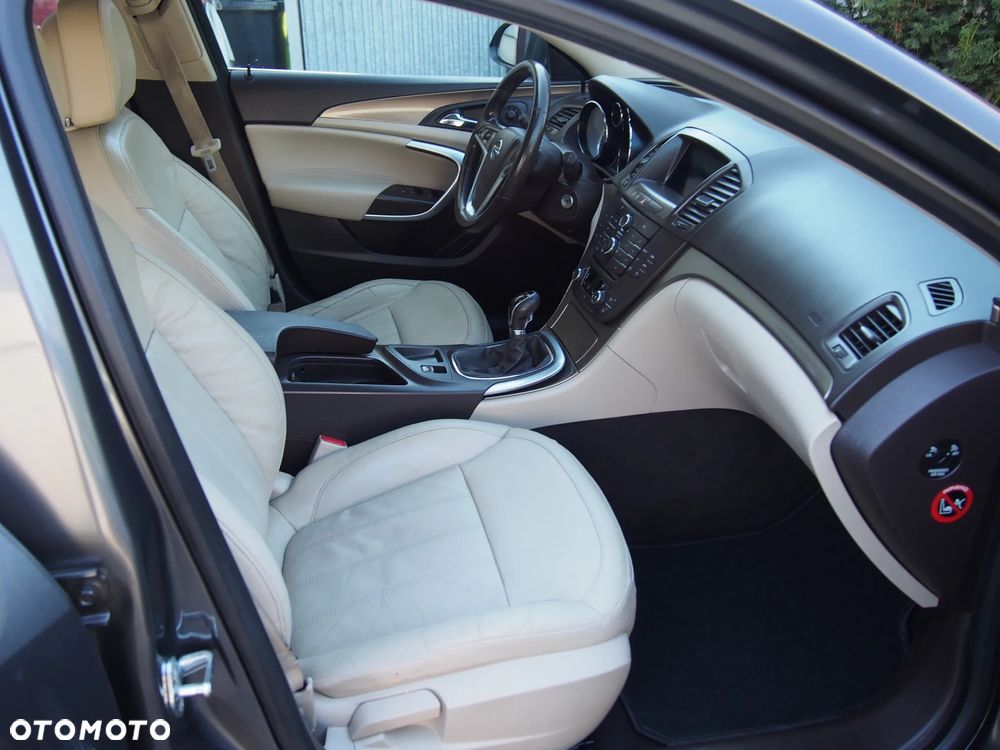 Opel Insignia 1.8 Cosmo - 13