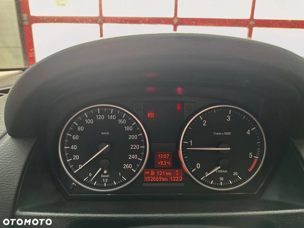 BMW X1 xDrive18d - 15