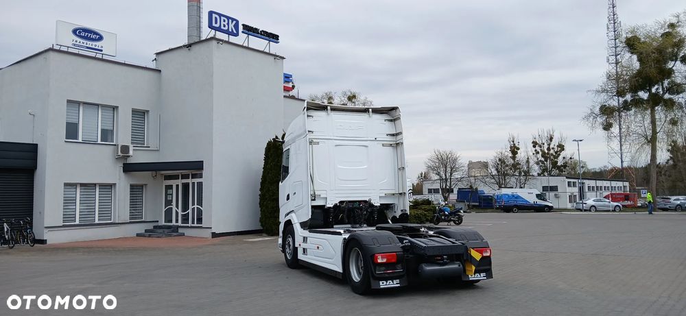 DAF XG - 4