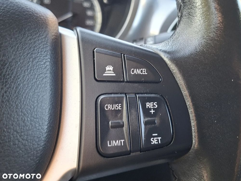 Suzuki Vitara - 24