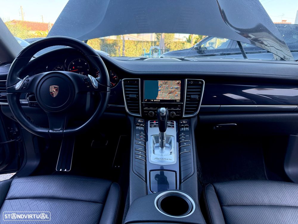 Porsche Panamera Platinum Edition - 46
