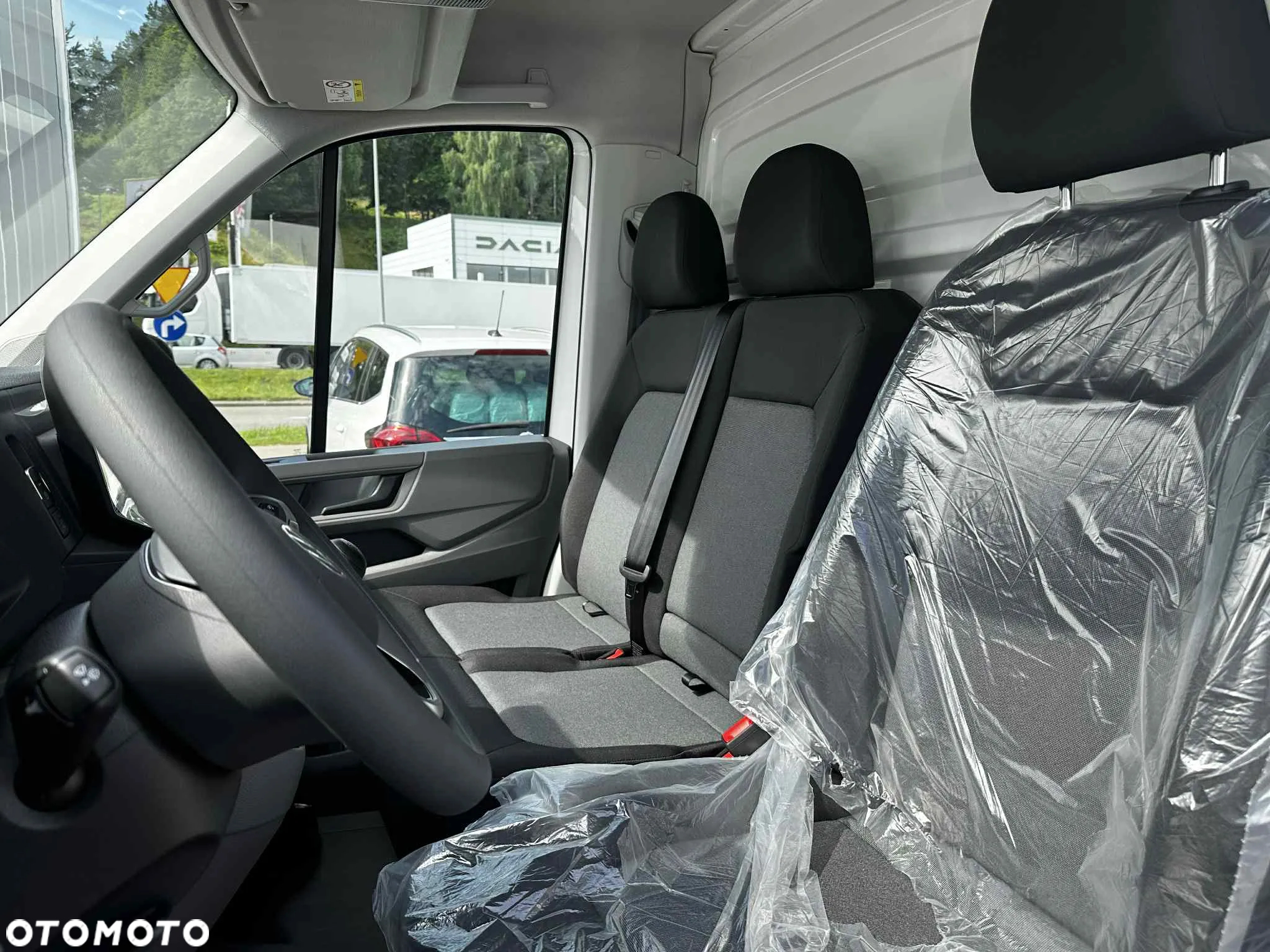 Volkswagen Crafter - 11
