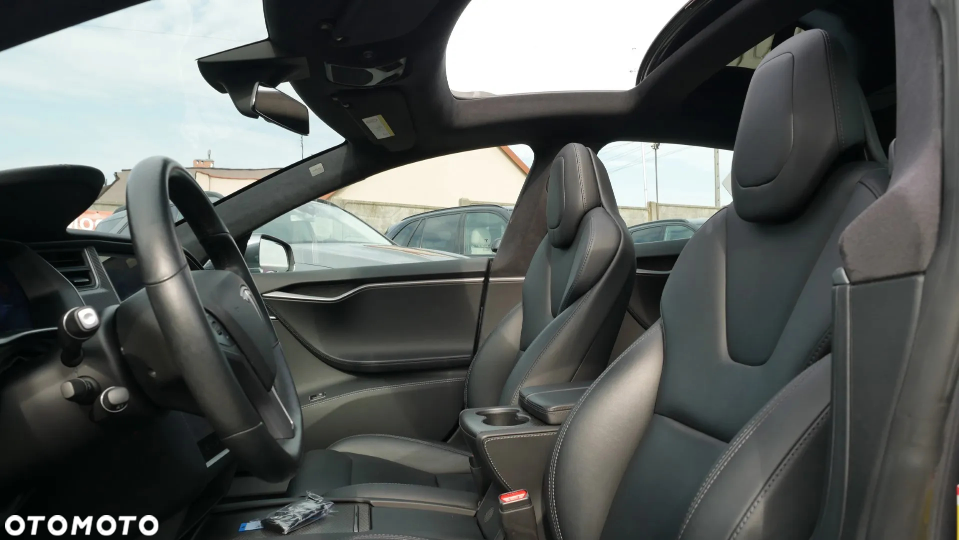 Tesla Model S Long Range Plus - 13