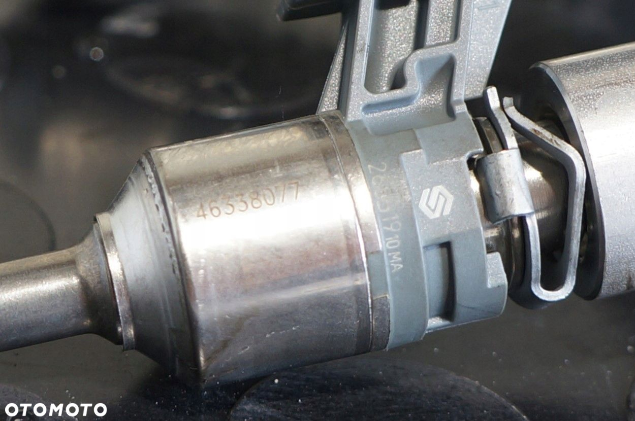 LISTWA WTRYSKOWA FIAT 500X JEEP RENEGADE 1,0T 46338801 46338077 - 4