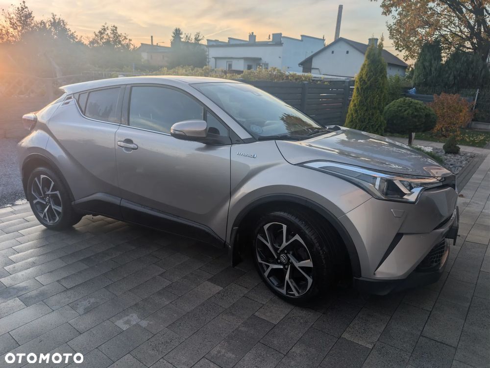Toyota C-HR - 12