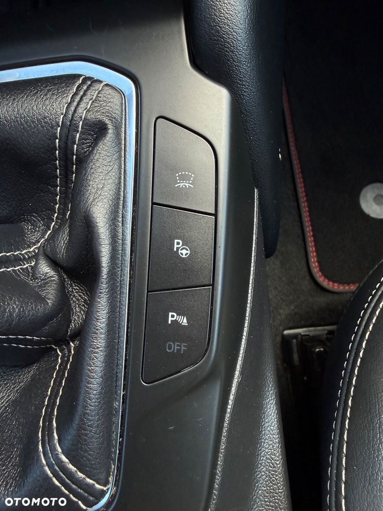 Ford Focus 1.5 EcoBoost STart-Stopp-System VIGNALE - 17