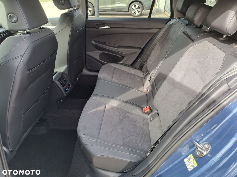 Volkswagen Golf Variant 1.5 eTSI mHEV Style DSG - 13