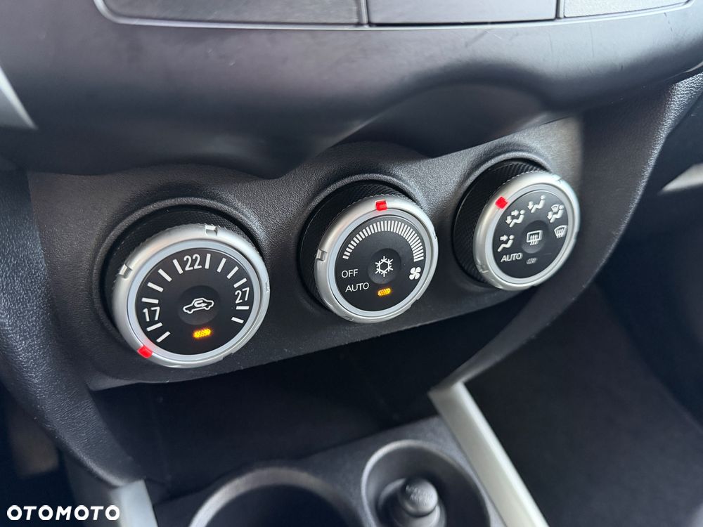 Mitsubishi ASX 1.6 2WD Instyle - 27